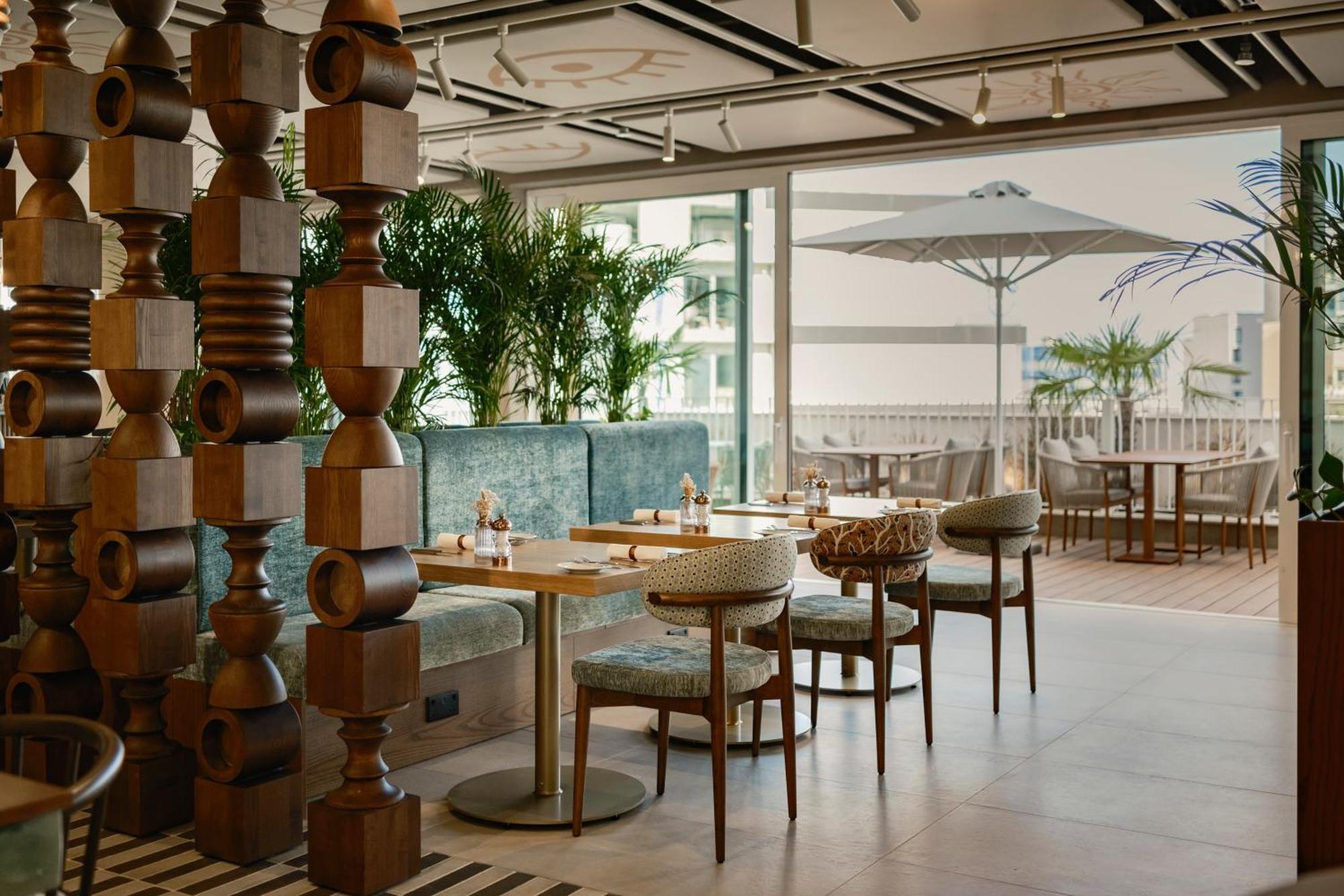 Готель Hyatt Centric Malta Saint Julian's Екстер'єр фото